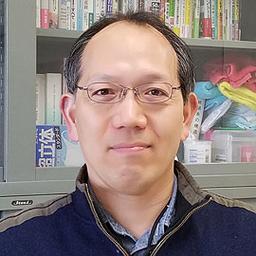 先生画像